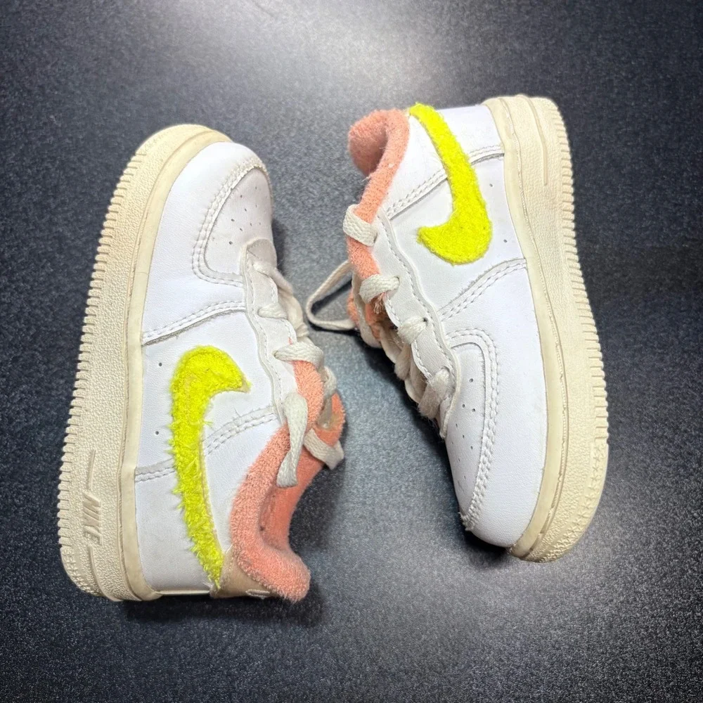 Nike Air Force 1 LV8 toddler shoes Size 7C swoosh white lifestyle
